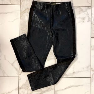 The essential skinny pant by Anthropologie sz 0
